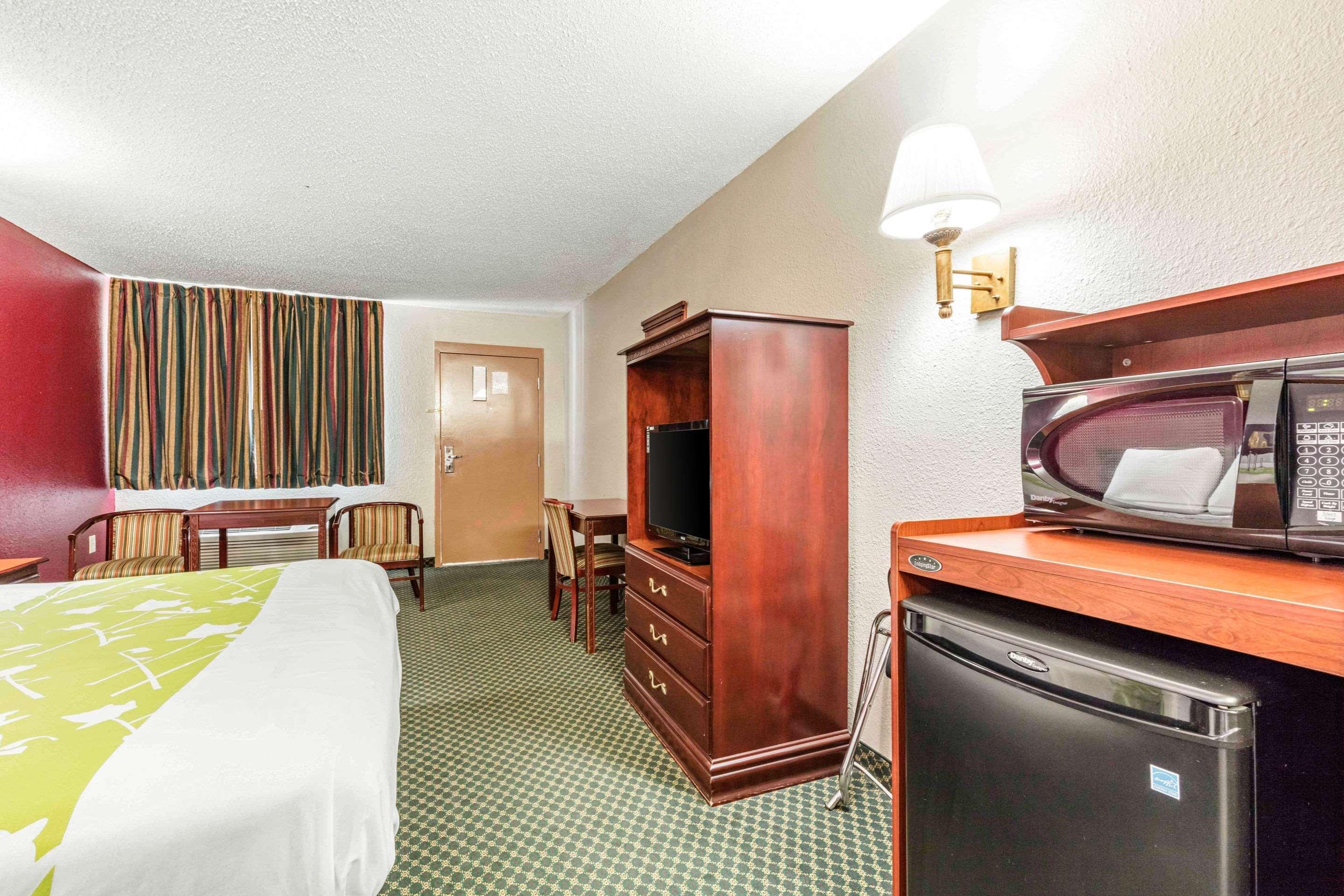 Rodeway Inn Prattville I-65 Exterior foto